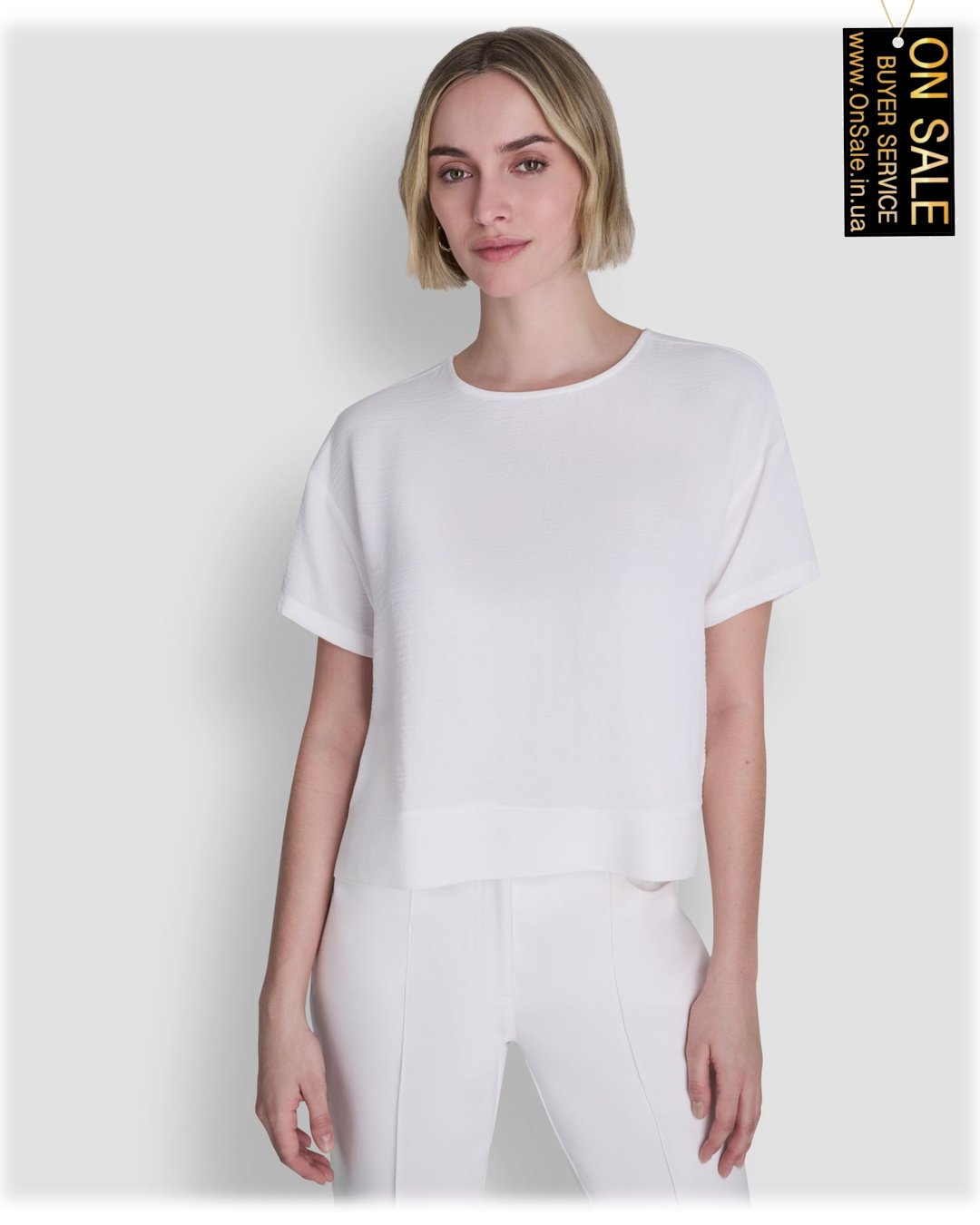 Жіноча футболка DKNY