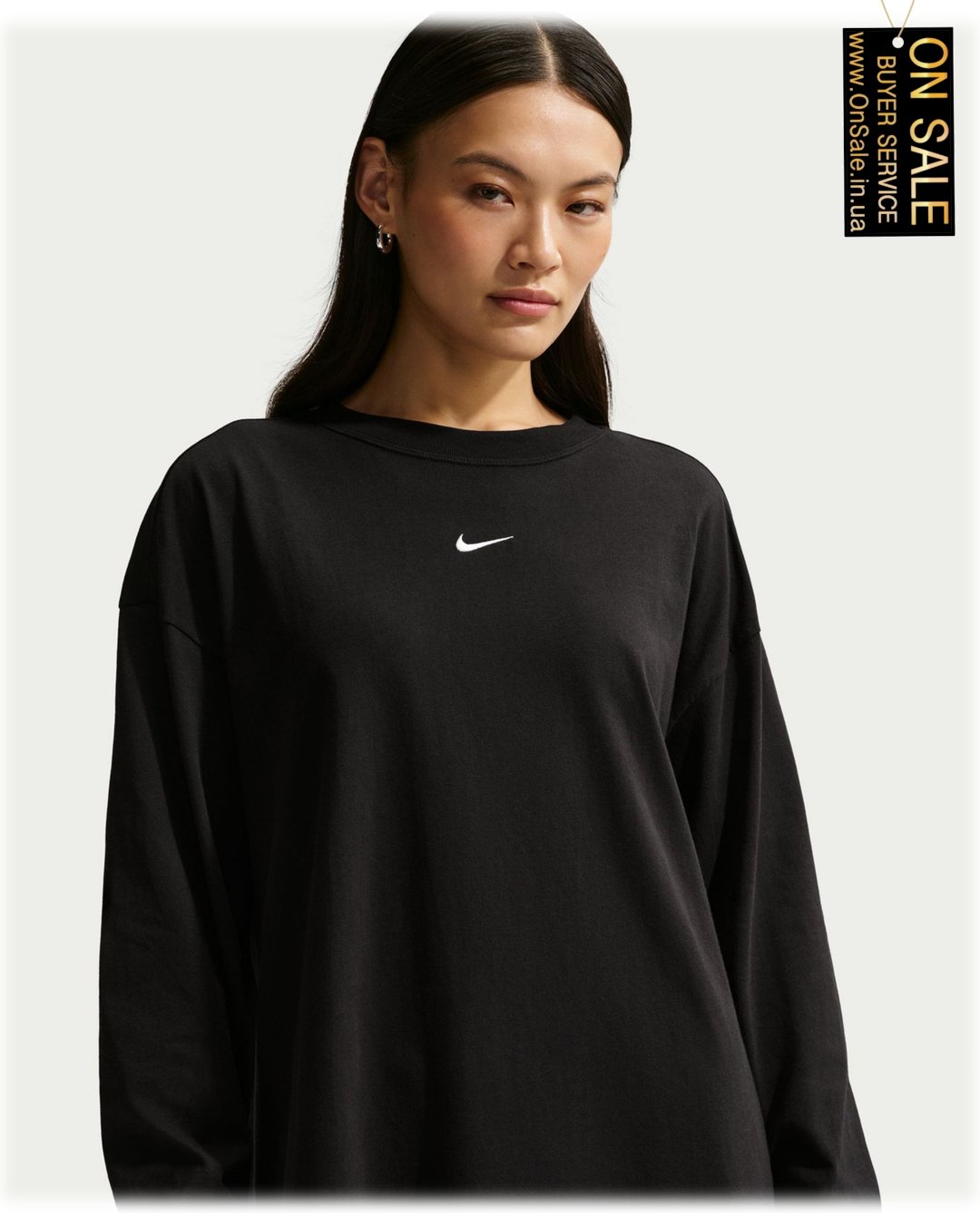 Жіночий лонгслів Nike